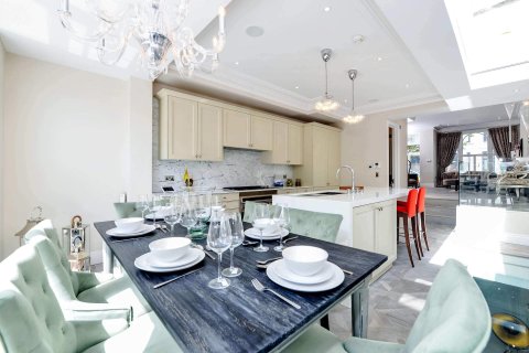Bettridge Road, Parsons Green