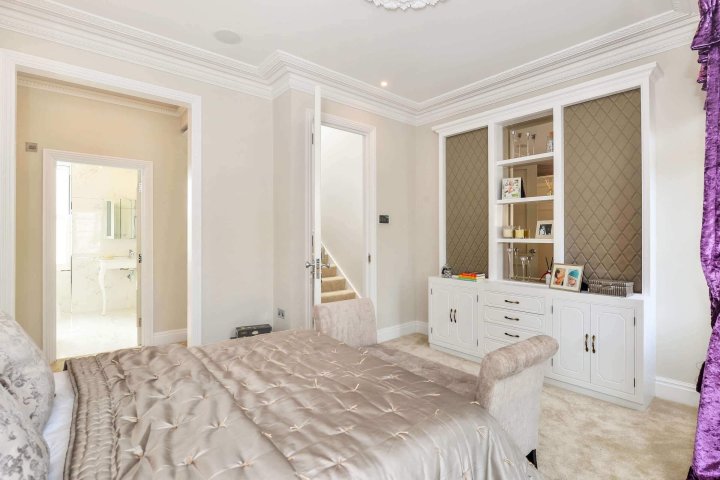 Bettridge Road, Parsons Green