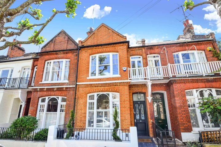 Bettridge Road, Parsons Green