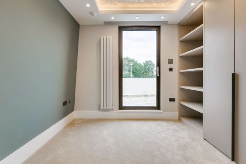 Balham Park Road, Balham